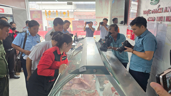 Nhiều địa phương vào cuộc kiểm tra cửa hàng, lò mổ liên quan C.P. Việt Nam