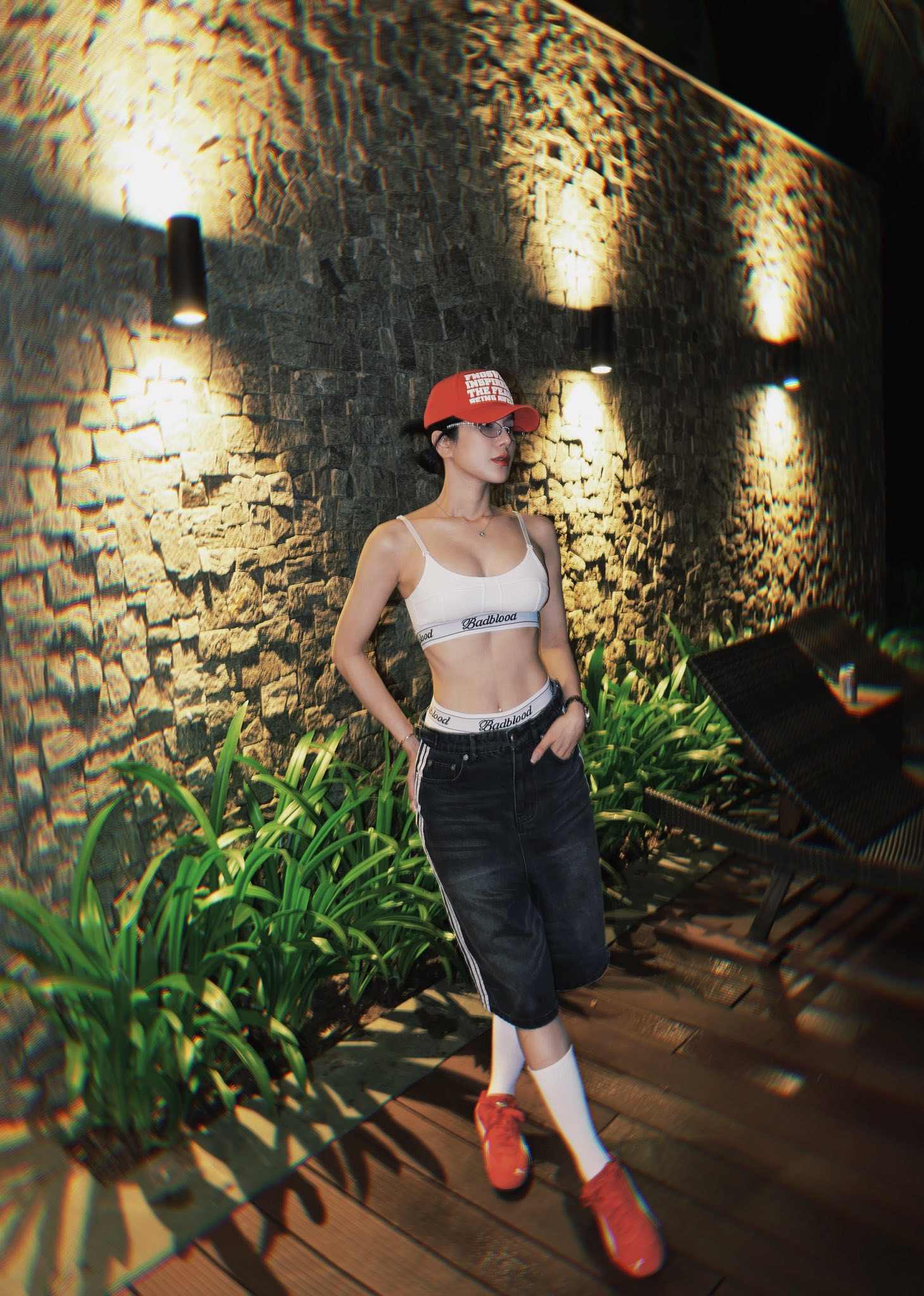 'Bà mẹ 2 con' gốc Hà thành khoe vẻ 'bốc lửa' sau khi yêu tình trẻ kém 11 tuổi- Ảnh 10.