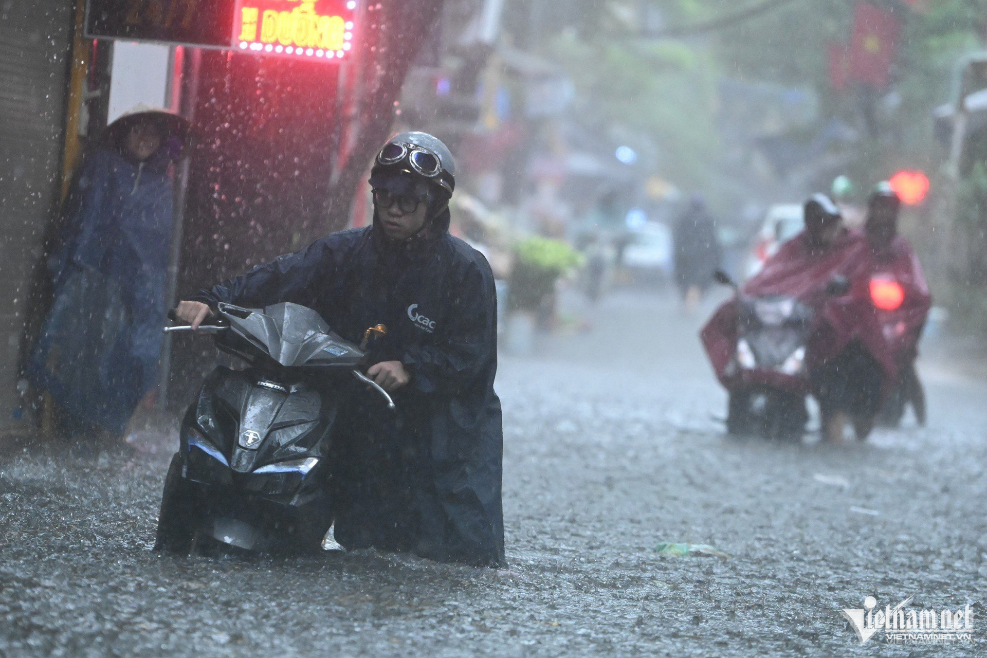 W-w mua ngap HN Thach Thao.jpg