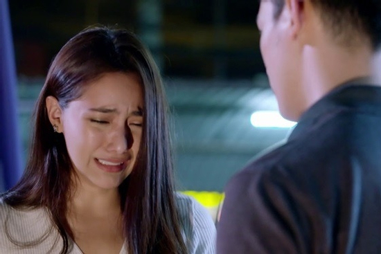 Tôi sốc khi biết chồng ngoại tình nhưng càng đau đớn hơn khi nghe lý do