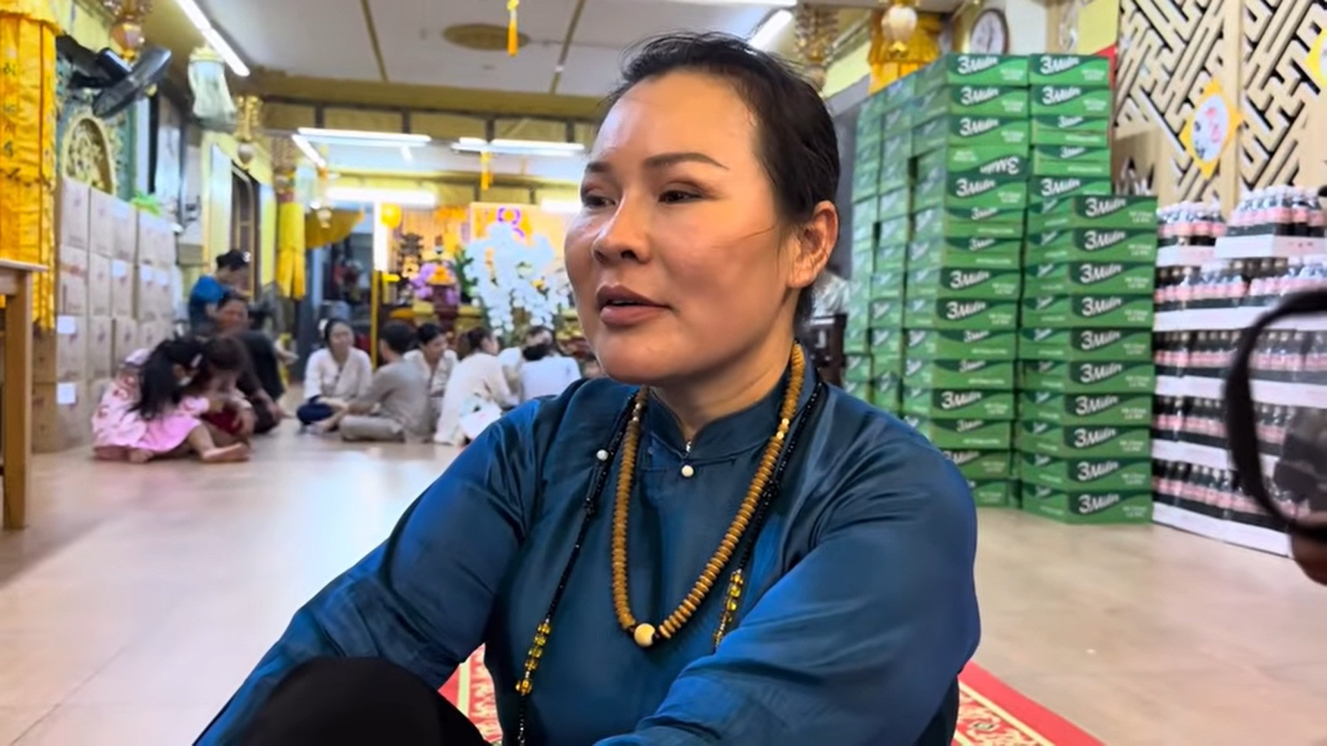 Vợ Quý Bình tâm sự bị tổn thương vì gia đình chồng đưa con đi xét nghiệm ADN xác minh huyết hống