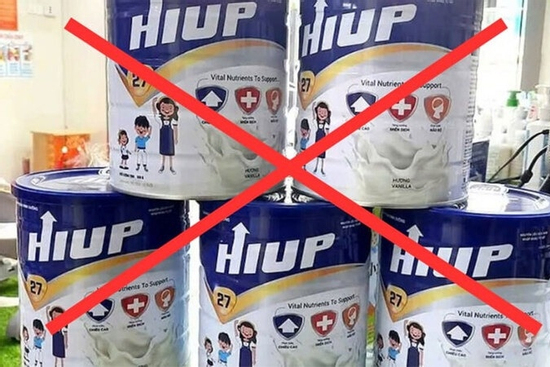 Dân mạng tức giận: 'Tôi bỏ chục triệu đồng, ép con uống sữa giả Vân Hugo rao'