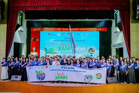 Remos ra quân Chiến dịch sinh viên tình nguyện hè 2025 và chương trình 'Flex Mùa Hè Xanh Rực Rỡ'