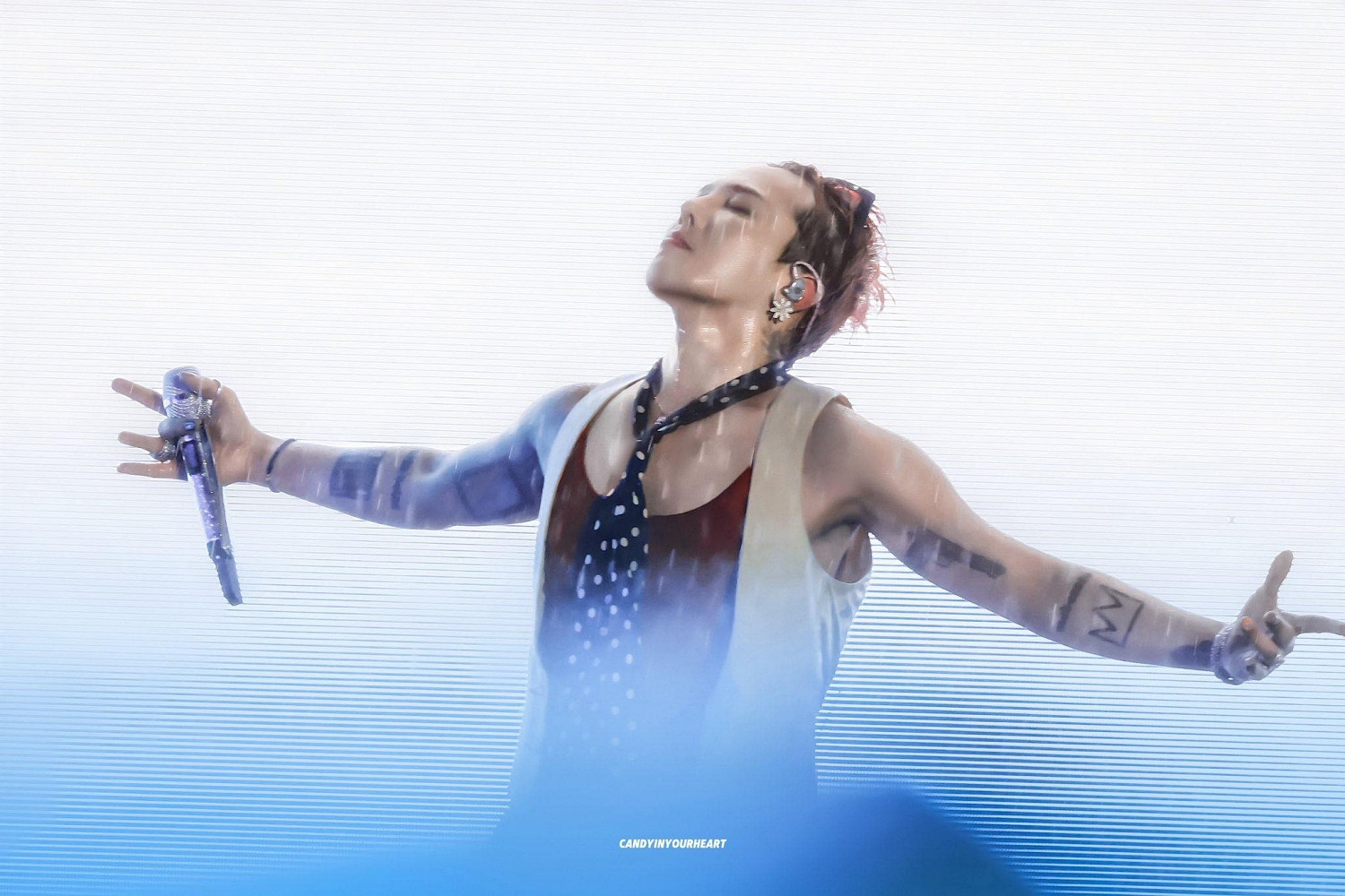 g dragon viet nam 5_batch.jpg