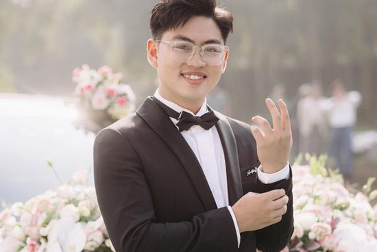 'Bóc' khối tài sản và độ giàu có của giám đốc sinh năm 1999 - con trai Bà Tuyết Diamond