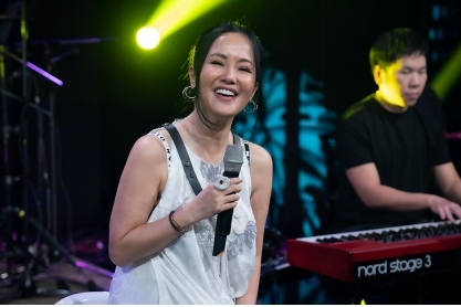 Diva Hồng Nhung nghẹn ngào kể về người đàn ông quan trọng nhất cuộc đời