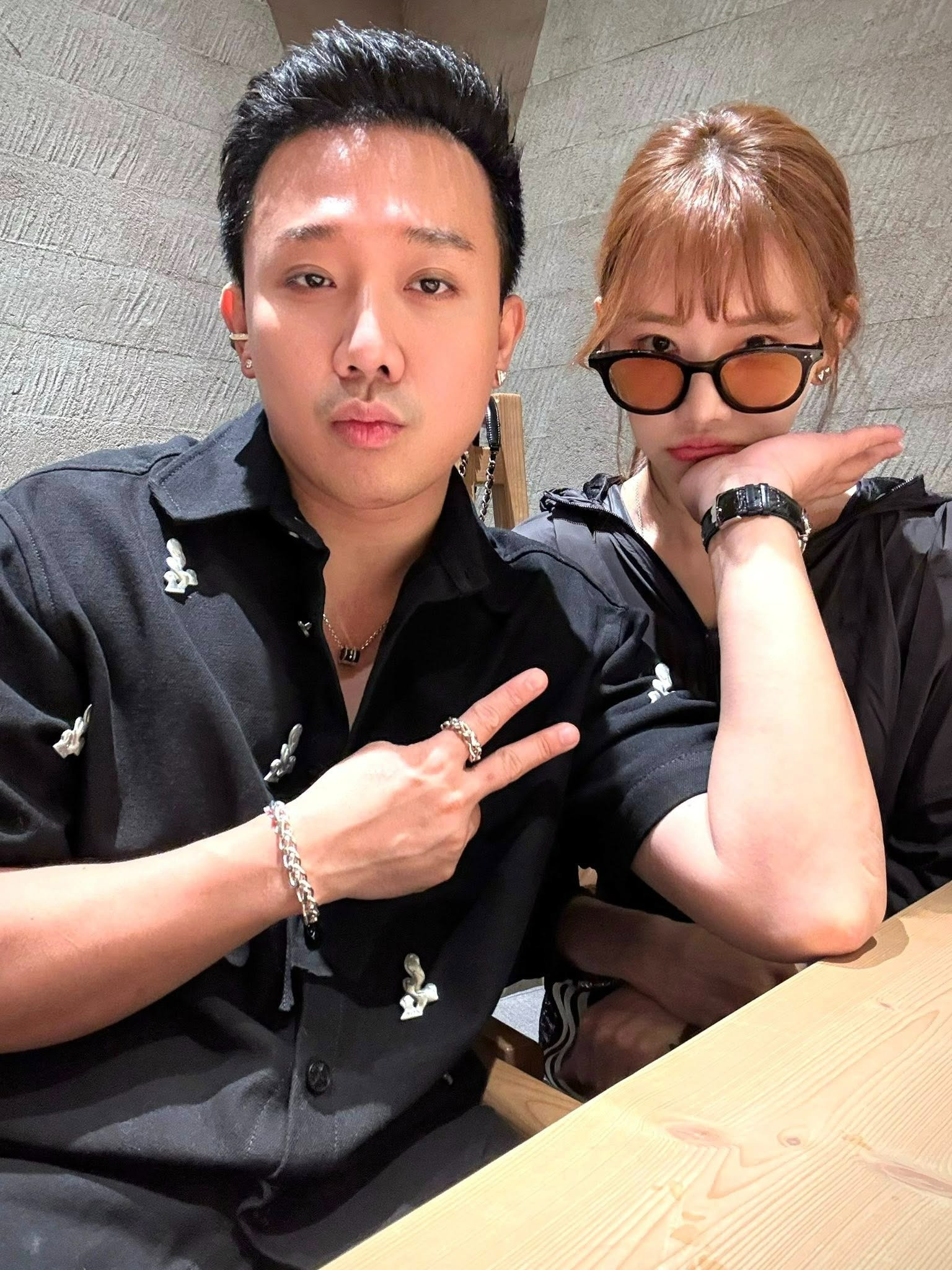 Hari Won khoe quà sinh nhật tuổi 40 siêu khủng của Trấn Thành netizen Chuẩn chồng nhà người ta