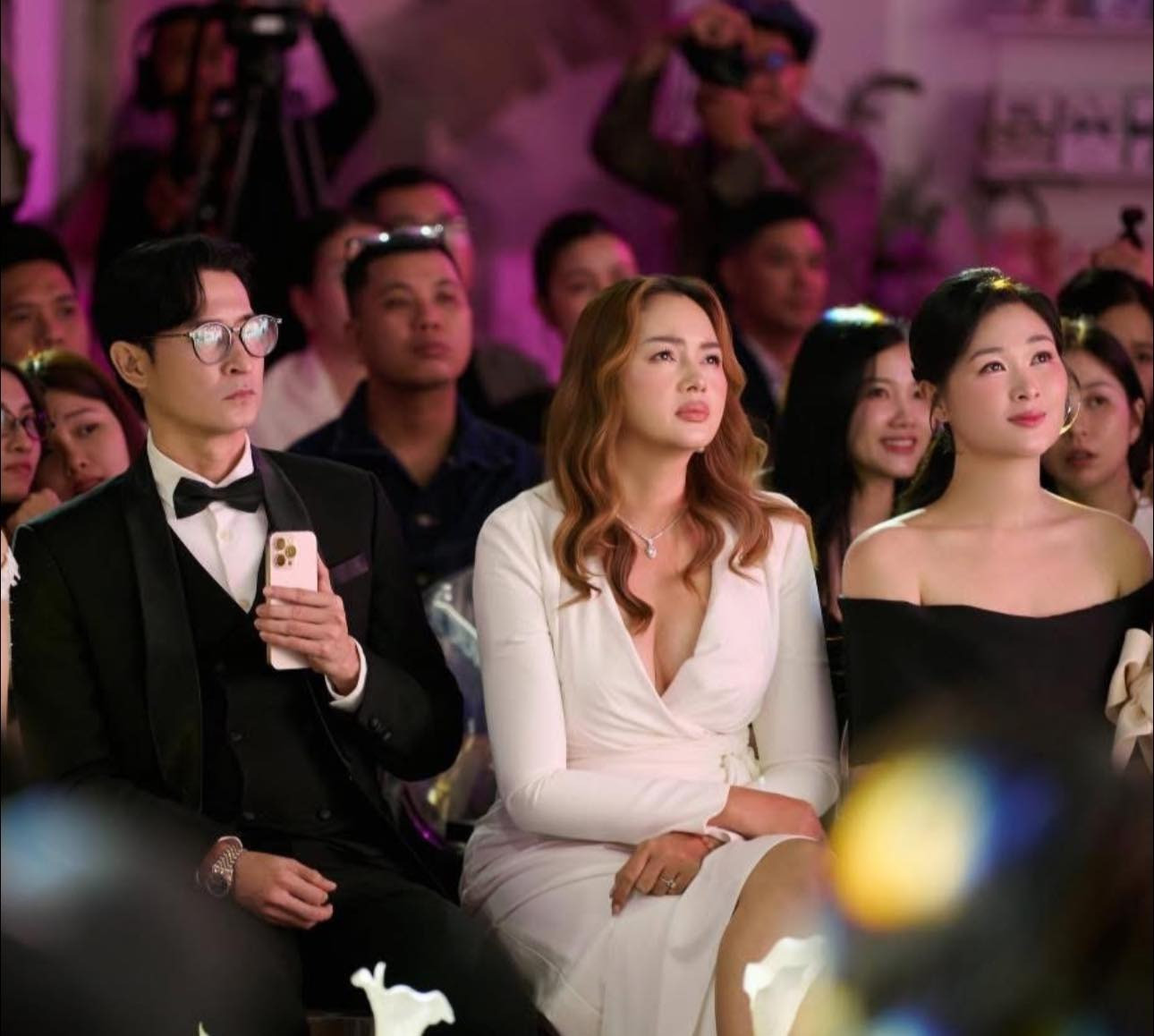 Huy Khánh Mạc Anh Thư hội ngộ sau ly hôn có một hành động khiến dân mạng tích cực đẩy thuyền