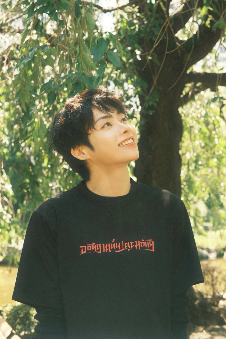 Hanbin tích cực quảng bá, giới thiệu văn hoá Việt đến bạn bè quốc tế.