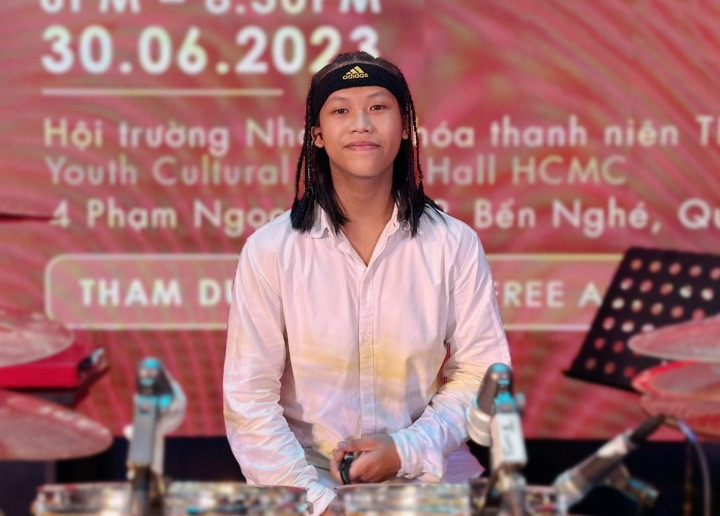 Trọng Nhân hiện vẫn theo đuổi bộ môn trống.