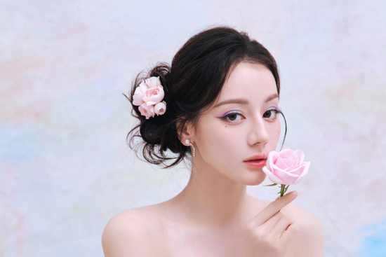 Đúng hôm nay ngày 25/6/2025, Thần Tài chiếu mệnh sáng rực rỡ, 3 con giáp tài khoản nảy số liên tục