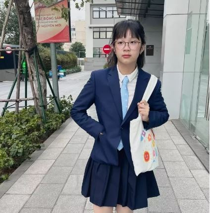 Con gái MC Diệp Chi từng là cô bé