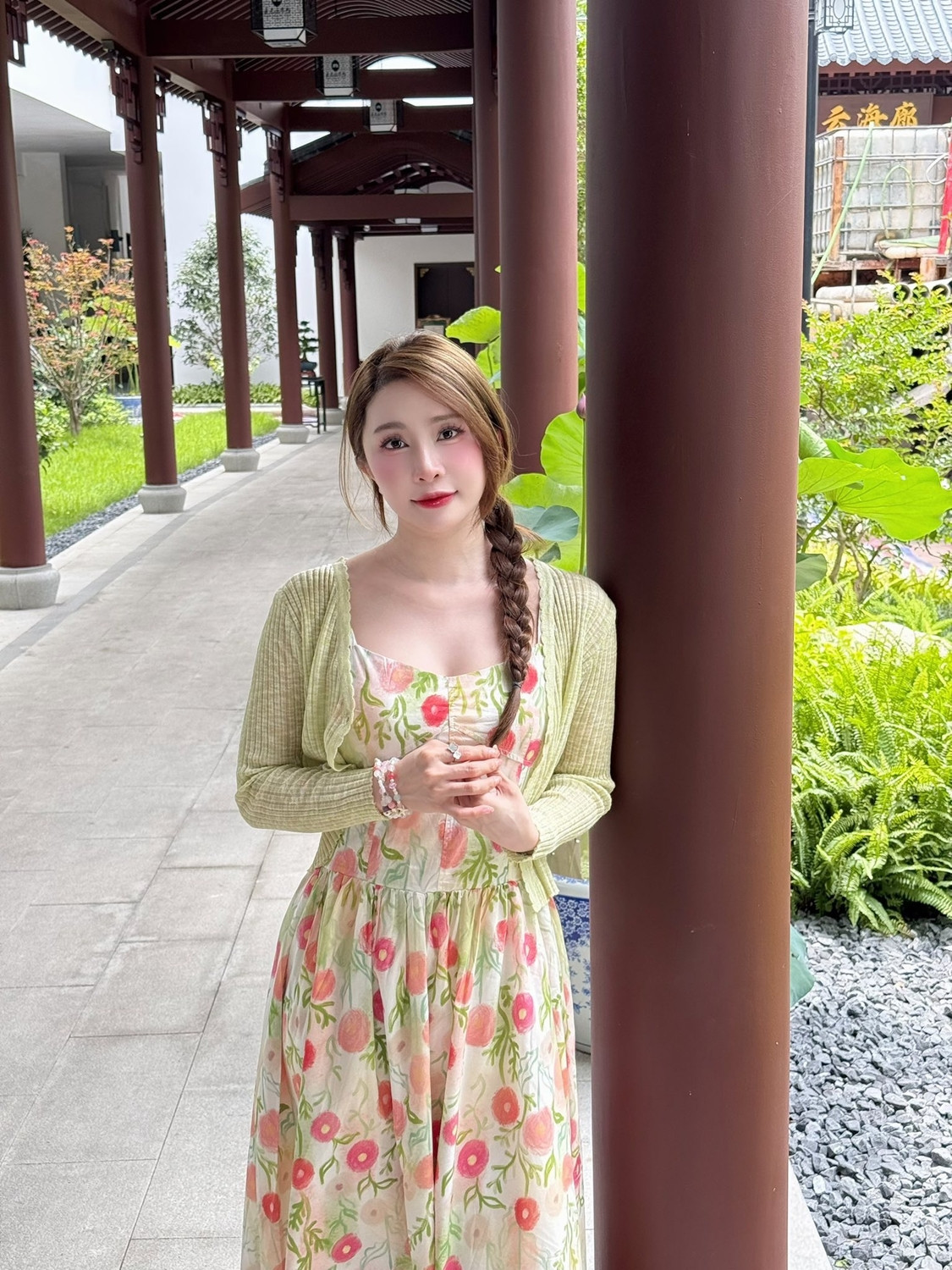 Động thái của Quỳnh Nga sau khi Việt Anh vướng ồn ào trong kinh doanh