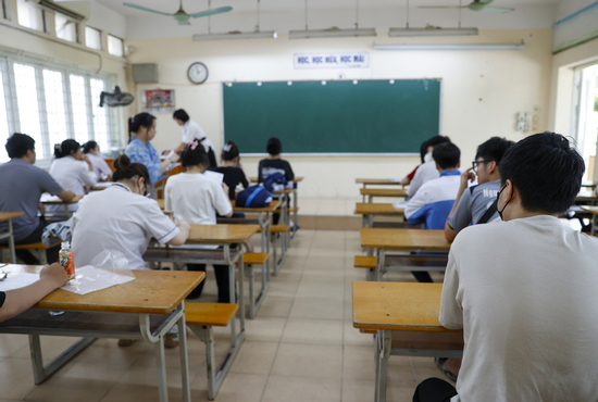 Gần 9.800 thí sinh bỏ làm thủ tục dự thi tốt nghiệp THPT năm 2025