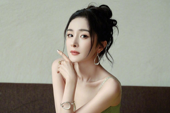 Mỹ nhân Hoa ngữ sau ly hôn: Dương Mịch sự nghiệp tụt dốc, ồn ào hẹn hò trai trẻ