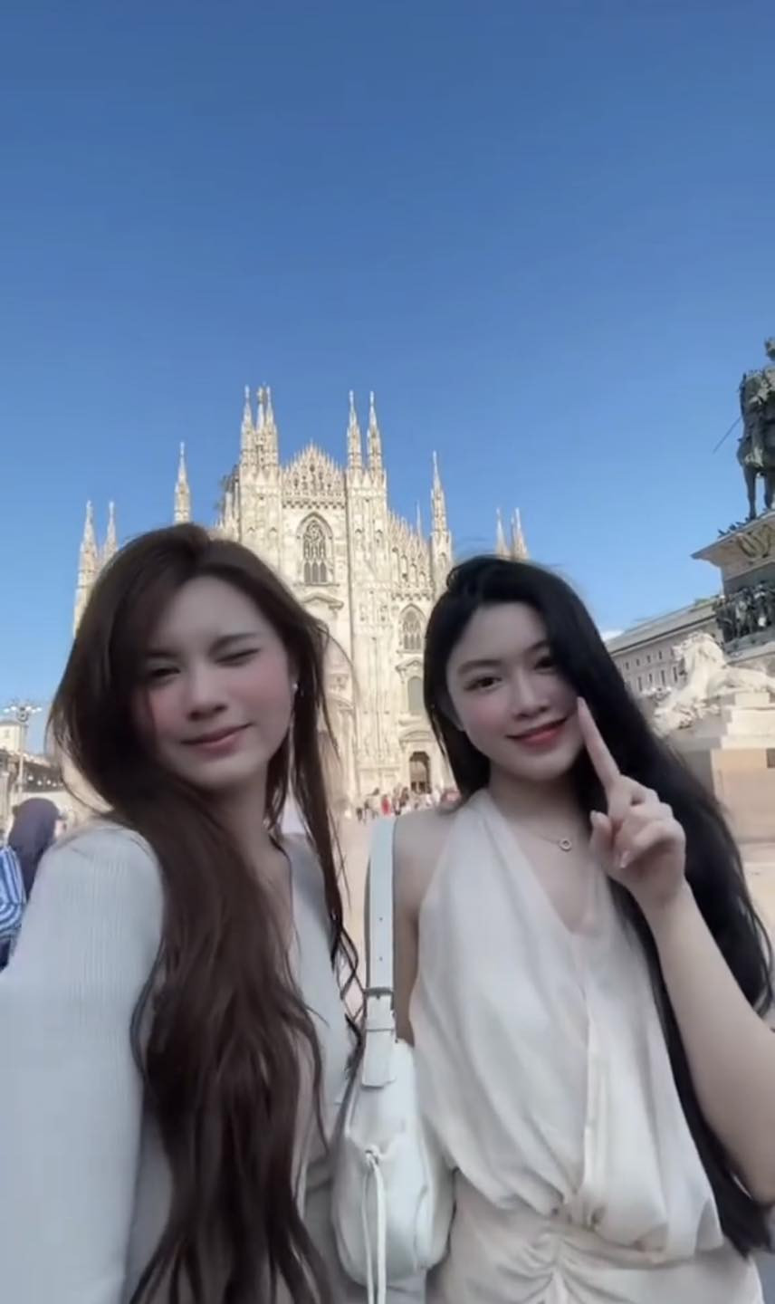 2 con gái MC Quyền Linh chung khung hình nhan sắc bùng nổ MXH