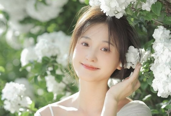 Đúng thứ 6 ngày 27/6/2025, 3 con giáp vận đỏ như son, tiền đổ ào ào về túi đếm không xuể, sự nghiệp hanh thông