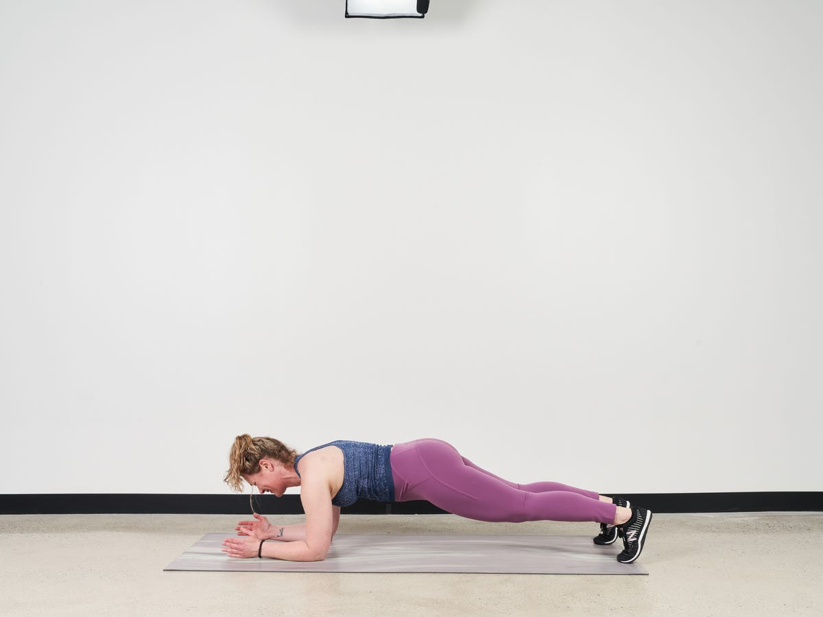 Exactly How To Do a Plank: Technique, Mistakes, and Variations