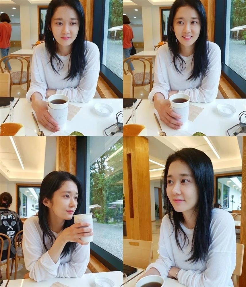 Không phải Son Ye Jin đây mới là mỹ nhân U50 trẻ đẹp bất chấp thời gian