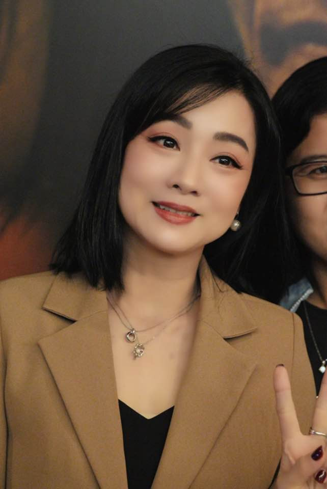 Nữ NSƯT nổi danh thập niên 90 với phim 'Gái nhảy' giờ nhan sắc thay đổi ra sao?- Ảnh 2.