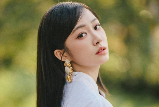 Đúng 6h sáng thứ Bảy 28/6/2025, 3 con giáp thỉnh tài rước lộc về nhà, cả tiền và tình đều song hành viên mãn