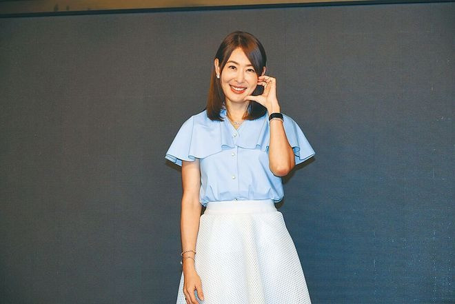 Bạn thân tiết lộ tình hình hiện tại của con gái Từ Hy Viên