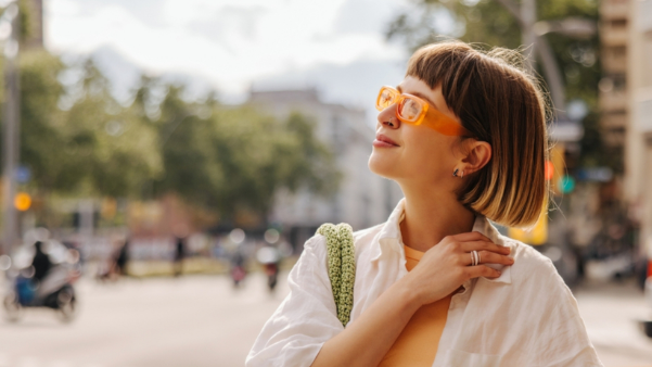 Mùa hè, tóc mái nên cắt kiểu gì?- Ảnh 3.