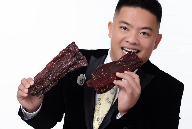 Từ một lái xe, vì sao Hải Sapa giàu nhanh thần tốc, kiếm hàng trăm tỷ đồng chỉ trong vài năm nổi tiếng?- Ảnh 2.