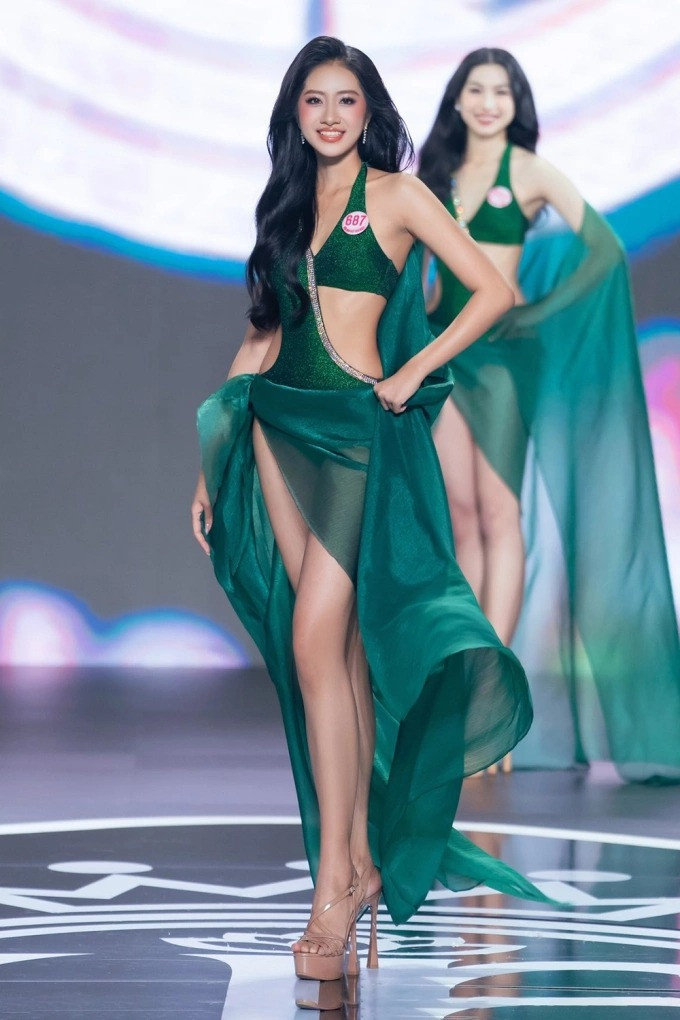 Cận cảnh nhan sắc của Tân Hoa hậu Việt Nam 2024 Hà Trúc Linh