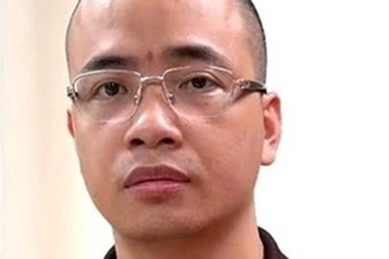 'Phong tỏa' tài sản Phó Tổng giám đốc Công ty Cổ phần Z Holding sản xuất sữa HIUP