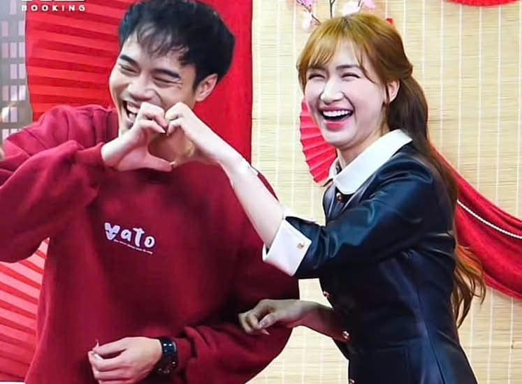 Bị nói u mê Hòa Minzy không thoát nổi Văn Toàn phản hồi căng đét