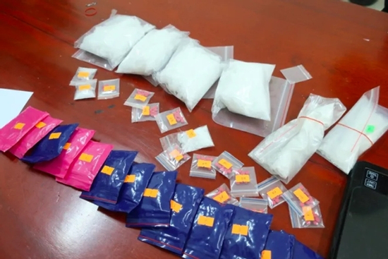 Cựu đội phó Công an TP Việt Trì lập công bằng cách đưa tiền cho tội phạm đi mua ma túy để bắt giữ