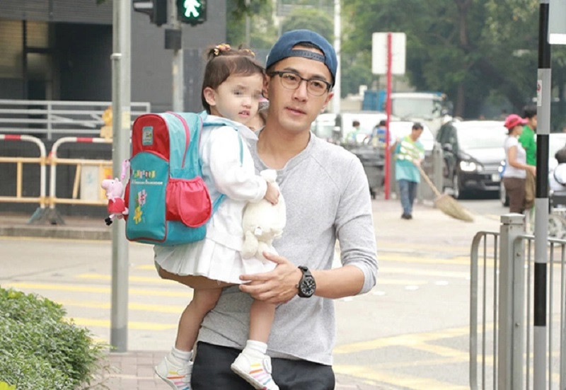 Dương Mịch bị 'trách oan' là người mẹ vô tâm, bạn thân của sao nữ nói gì? - Ảnh 2