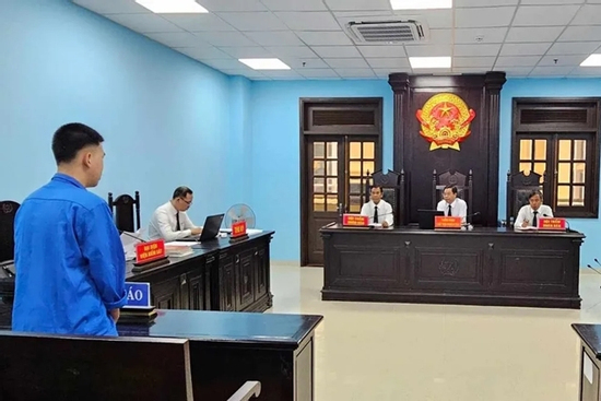 'Yêu râu xanh' xâm hại bé gái dưới 13 tuổi ở Bạc Liêu