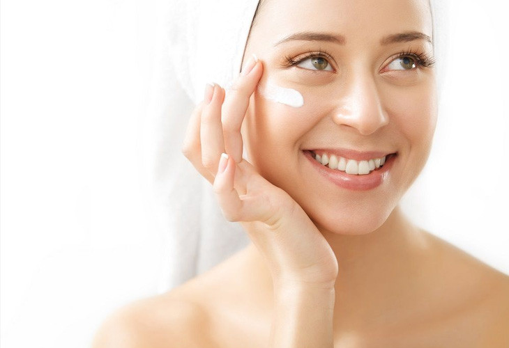 5 cách tự nhiên tốt nhất làm da săn chắc cho phụ nữ trên 40 tuổi- Ảnh 1.