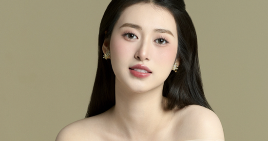 Gia thế 'không phải vừa' của tân Hoa hậu Trái đất Việt Nam 2025