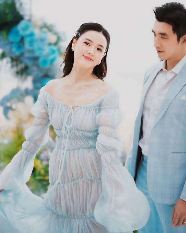 Midu thắng đời 10000 được chồng tặng túi hiệu bạc tỷ nhân kỷ niệm 1 năm ngày cưới