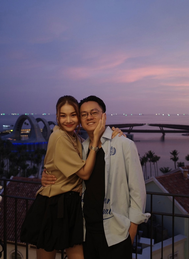 Thanh Hằng Nhật Minh cưới 2 năm vẫn mặn nồng như thuở mới yêu