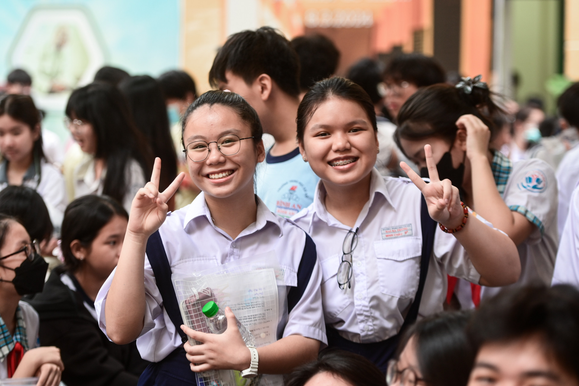 học sinh 10 TPHCM 25 (1).jpg