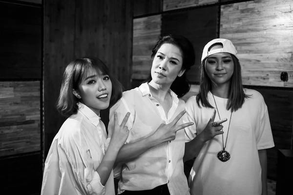 Dàn HLV The Voice bị học trò quay lưng tố chèn ép 2 mặt giành công dựng bài