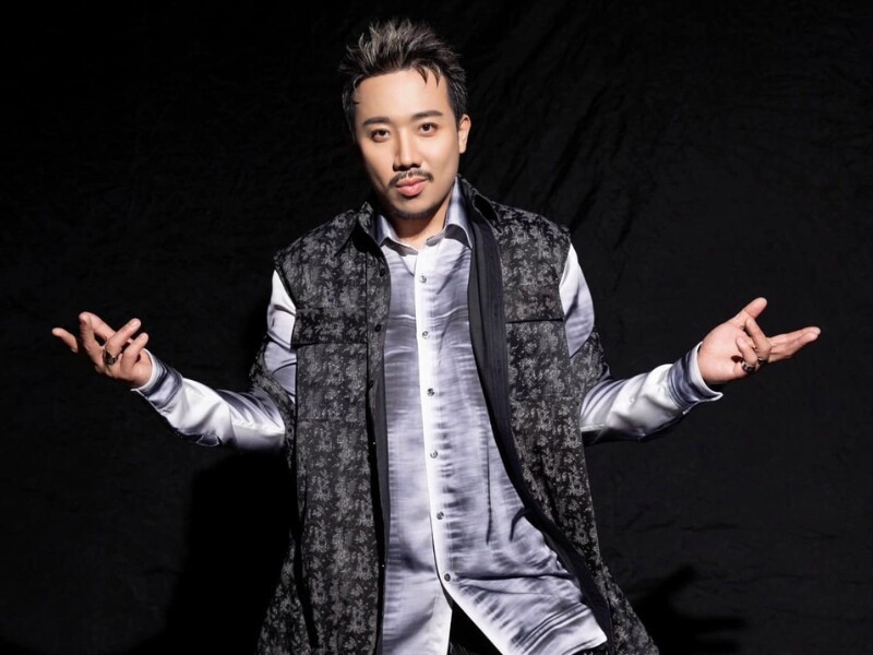 Trấn Thành chỉnh lưng 1 đàn em Vbiz vì xưng hô vạ miệng đáp trả thế nào mà nam MC câm miệng