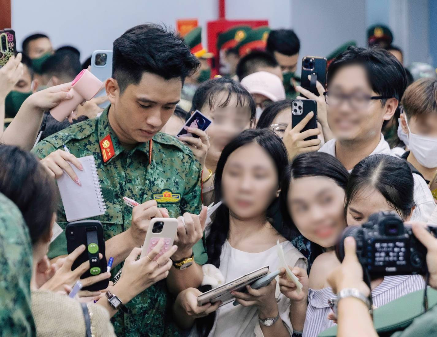 Hãy để Hiệp làm chiến sĩ, đừng biến Hiệp thành