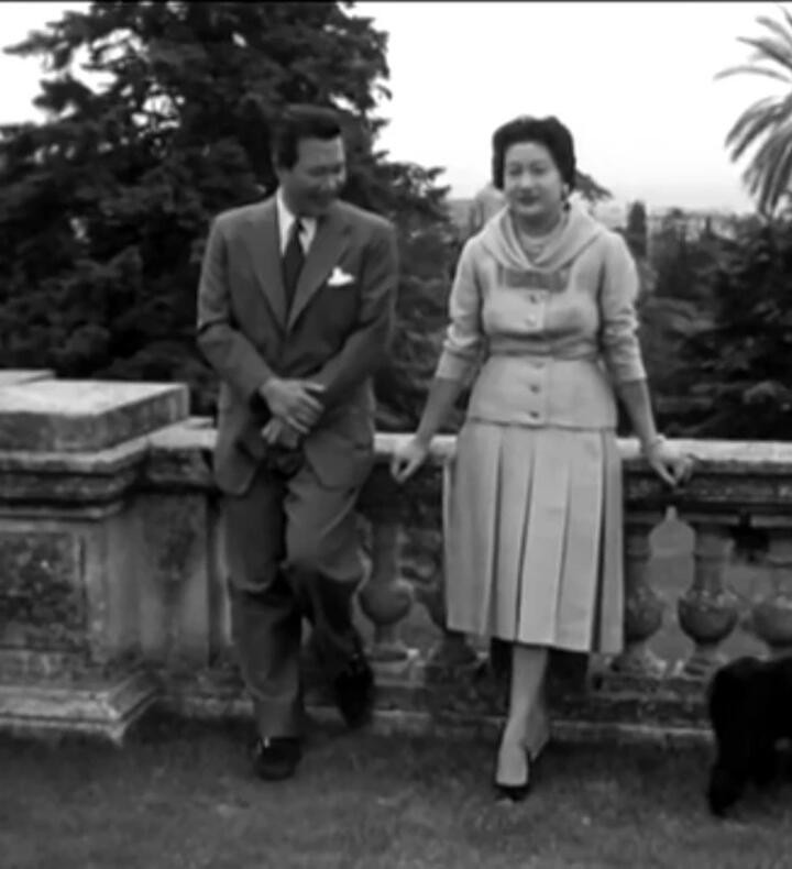 Theo ghi chép, bà để lại cho hậu thế hình ảnh một bậc quốc mẫu mẫu mực. Từ nhan sắc, học thức đến vai trò xã hội, bà trở thành biểu tượng truyền cảm hứng mạnh mẽ cho phụ nữ Việt Nam trong hành trình bước ra khỏi khuôn khổ, vươn tới tri thức, và tự khẳng định giá trị bản thân.