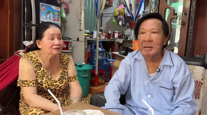 'Ông bầu' cải lương lừng lẫy giờ ở nhà cũ nát, vợ phải đi rửa bát kiếm tiền - 2