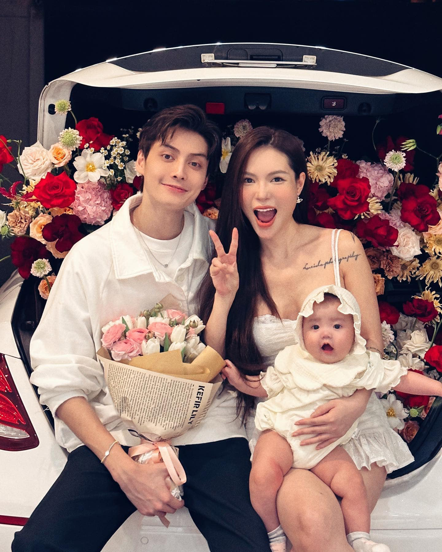 Phú Bà Đình Đám Vbiz Chi 400 Triệu/Năm Tiền Học Và 109 Triệu/Tháng Để Nuôi Con Là Ai? Lucie