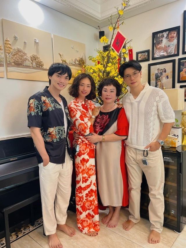 Thân thế mẹ ruột kín tiếng của Ngô Thanh Vân