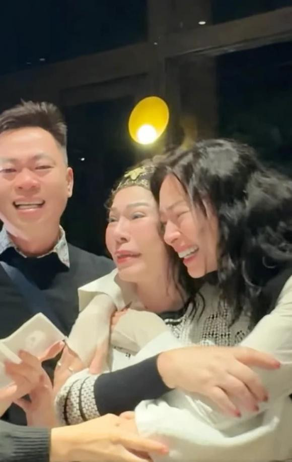 Thân thế mẹ ruột kín tiếng của Ngô Thanh Vân