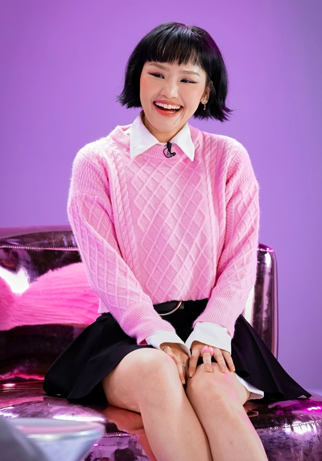 Vừa lên sóng tập đầu một Em Xinh đã xin rút khỏi chương trình