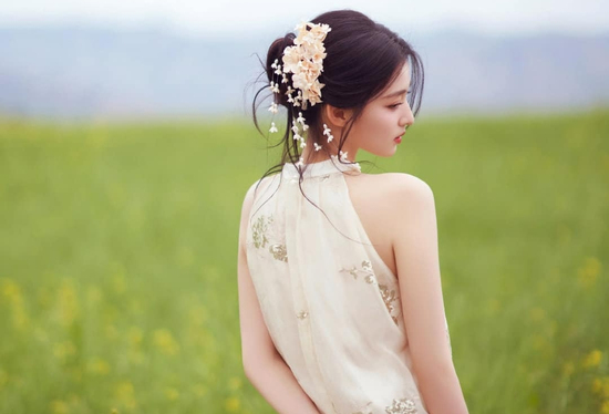 Cuối ngày hôm nay (6/6/2025), 3 con giáp mệnh danh là cỗ máy kiếm tiền, công danh bừng sáng