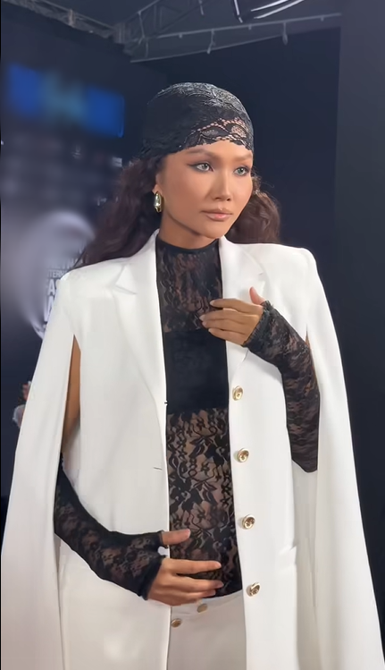 H'Hen Niê Bế Bụng Bầu To Tướng Lên Thảm Đỏ, Mẹ Bầu Slay Nhất Vbiz? Bbhhenie2.Png